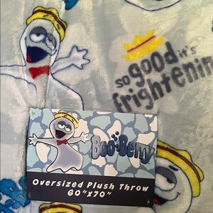 BNWT Boo Berry Oversized Plush Throw